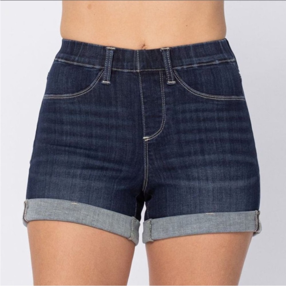 NWT Judy Blue High Waisted Pull on Shorts Dark Blue Size 3X.
